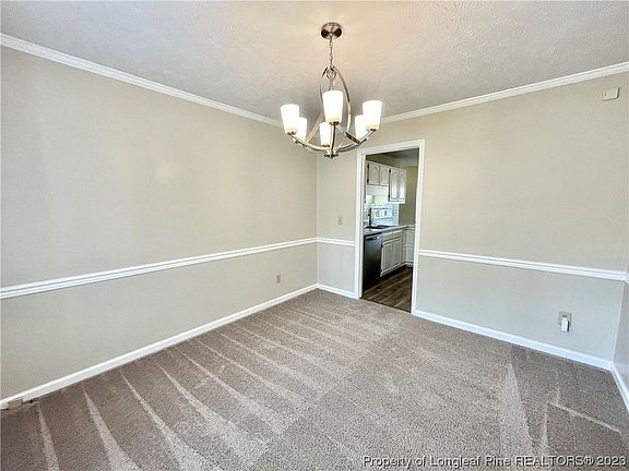 4th image of 717 Sunny Crest Dr
