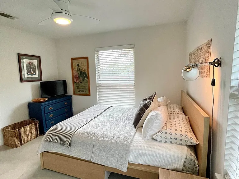 4620 Englewood Dr — Photo 23