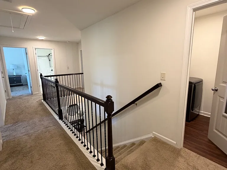 838 Pine Ln — Photo 21
