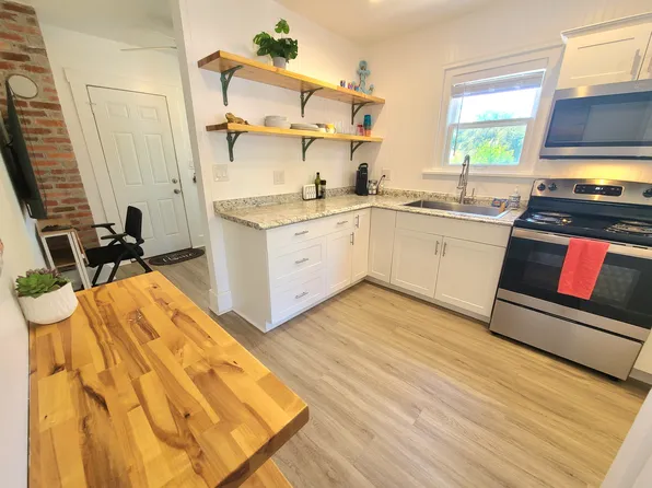 4021 4th Ave S, Saint Petersburg, FL 33711