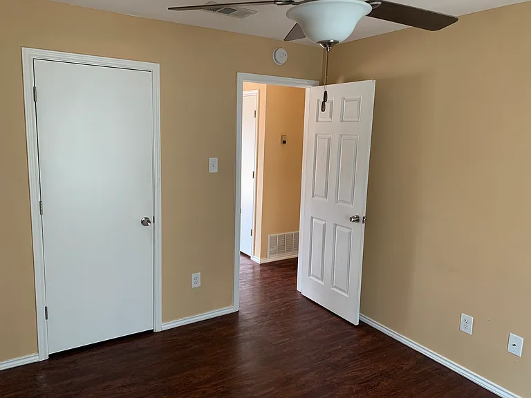 1107 Horizon Dr — Photo 11