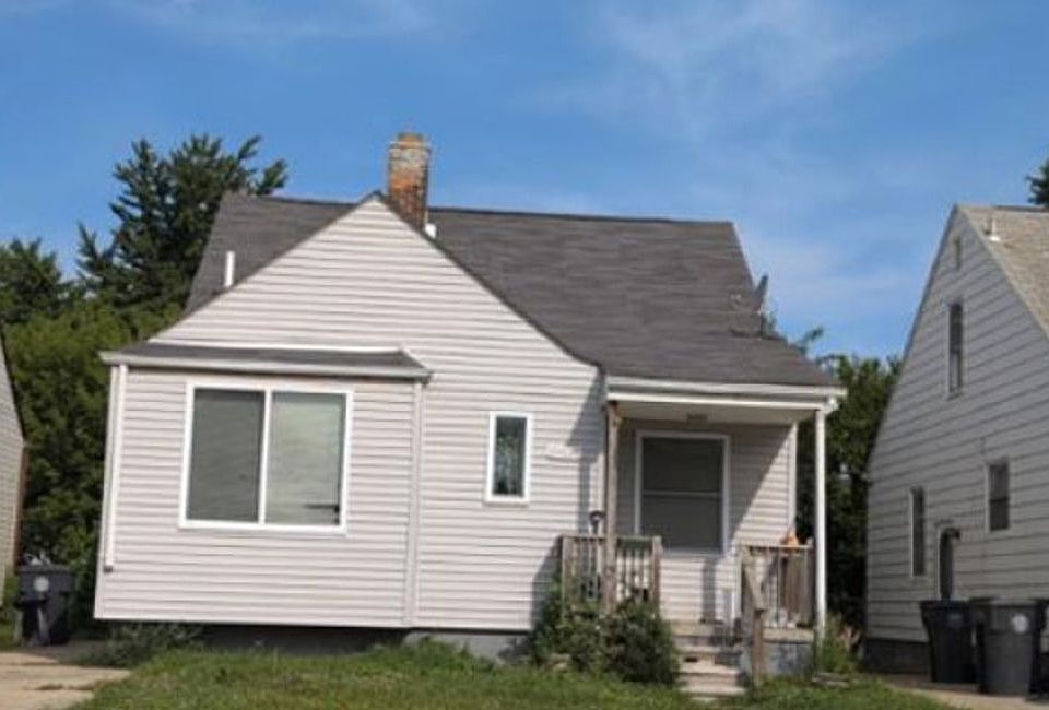 1st image of 19551 Hanna St