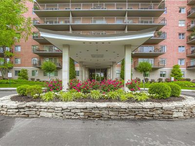 4550 Warwick Blvd APT 709, Kansas City, MO, 64111