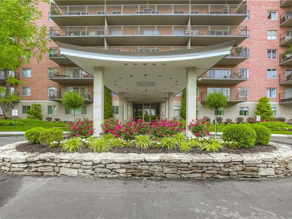 4550 Warwick Blvd APT 709, Kansas City, MO 64111