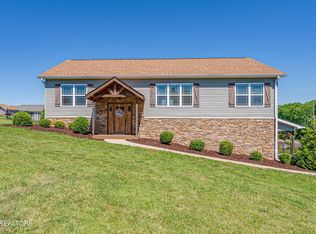 1706 Veta Dr, New Market, TN 37820