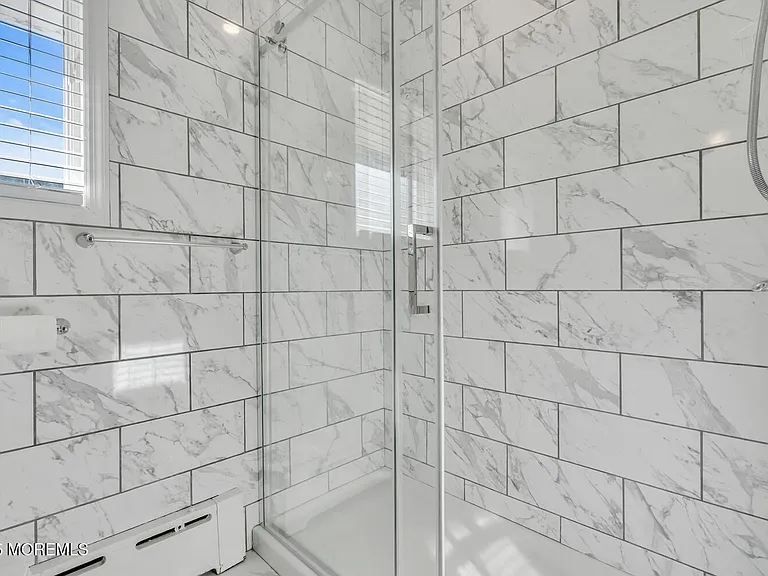115 N Ocean Ave — Photo 38