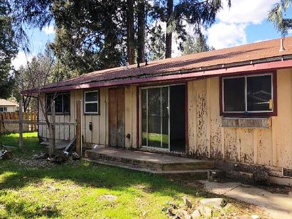 3rd image of 2026 Cedar St