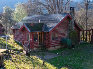 51 & 75 Hart St, Weaverville, CA 96093