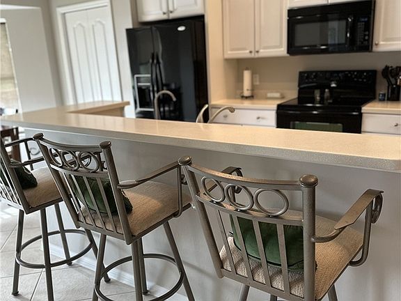 4th image of 10381 McArthur Palm Ln #2723