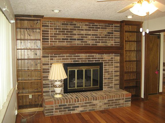 2nd image of 309 S David Ln