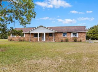 1714 Lyons Ln, Chipley, FL 32428
