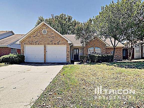 2nd image of 2819 Harvard Dr