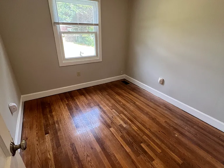 414 W Wilkins St #414 — Photo 6
