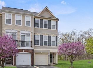 15645 John Diskin Cir, Woodbridge, VA 22191