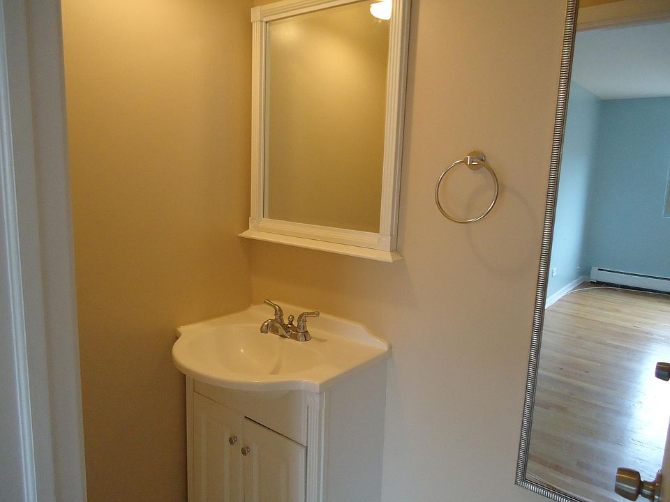 1st image of 1415 W Lunt Ave APT 510