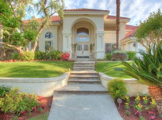 993 E Chelsea Dr, Fresno, CA 93720