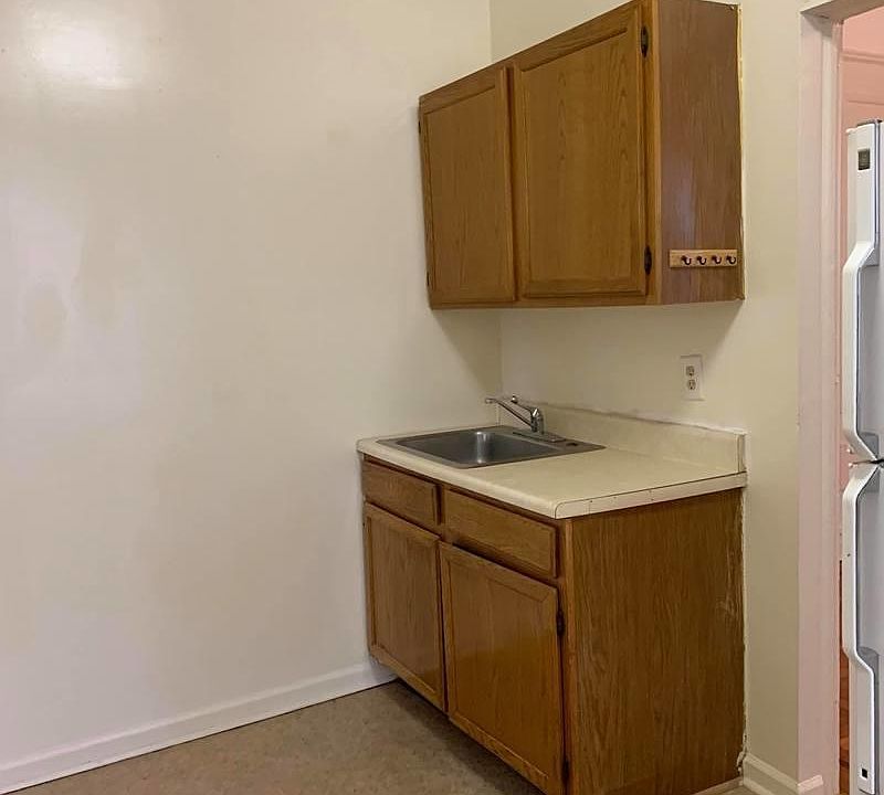 2nd image of 1405 71st St #2B