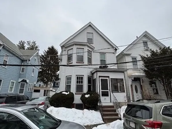29 Gilman St, Somerville, MA 02145