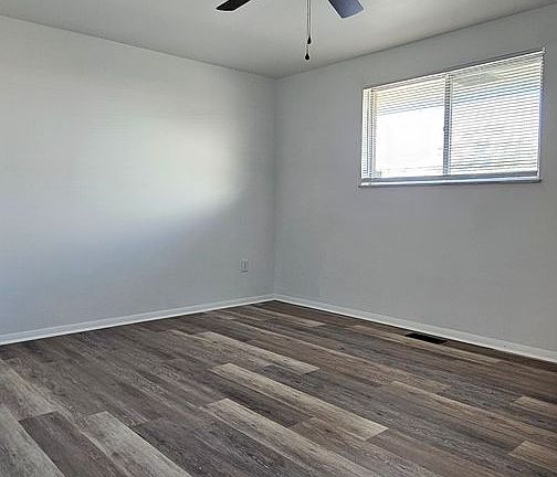 5th image of 314 Kenbrook Dr #8