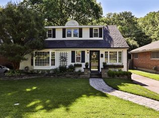 1210 Des Peres Ave, Saint Louis, MO 63119