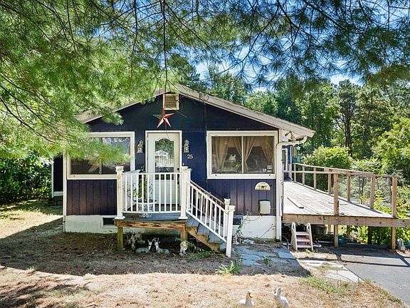 3rd image of 25 Cardinal Dr