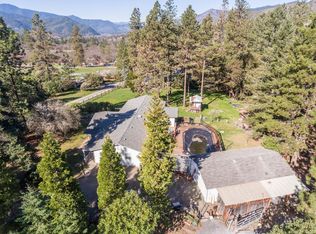 325 Haven Rd, Jacksonville, OR 97530