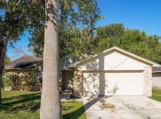 10118 Hollow Canyon Dr, Sugar Land, TX 77498