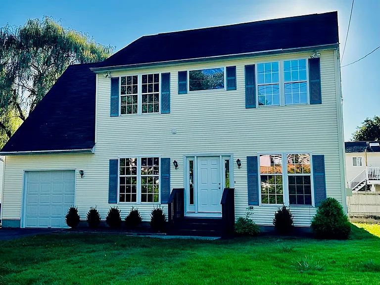 40 Marlin Dr — Photo 2