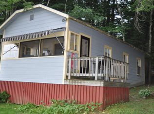 33 Pine Cove Rd, Manchester, ME 04351