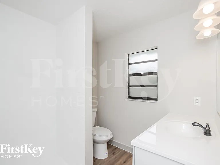 1377 Prum Ave NW — Photo 10