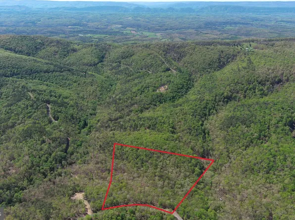 40 Hamilton Estates Dr, Romney, WV 26757