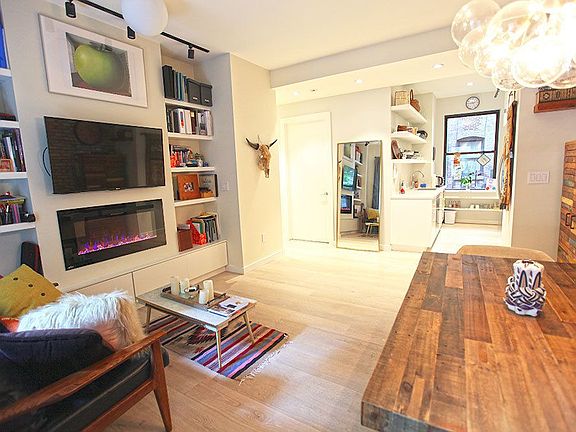 3rd image of 605 W 111th St APT 1