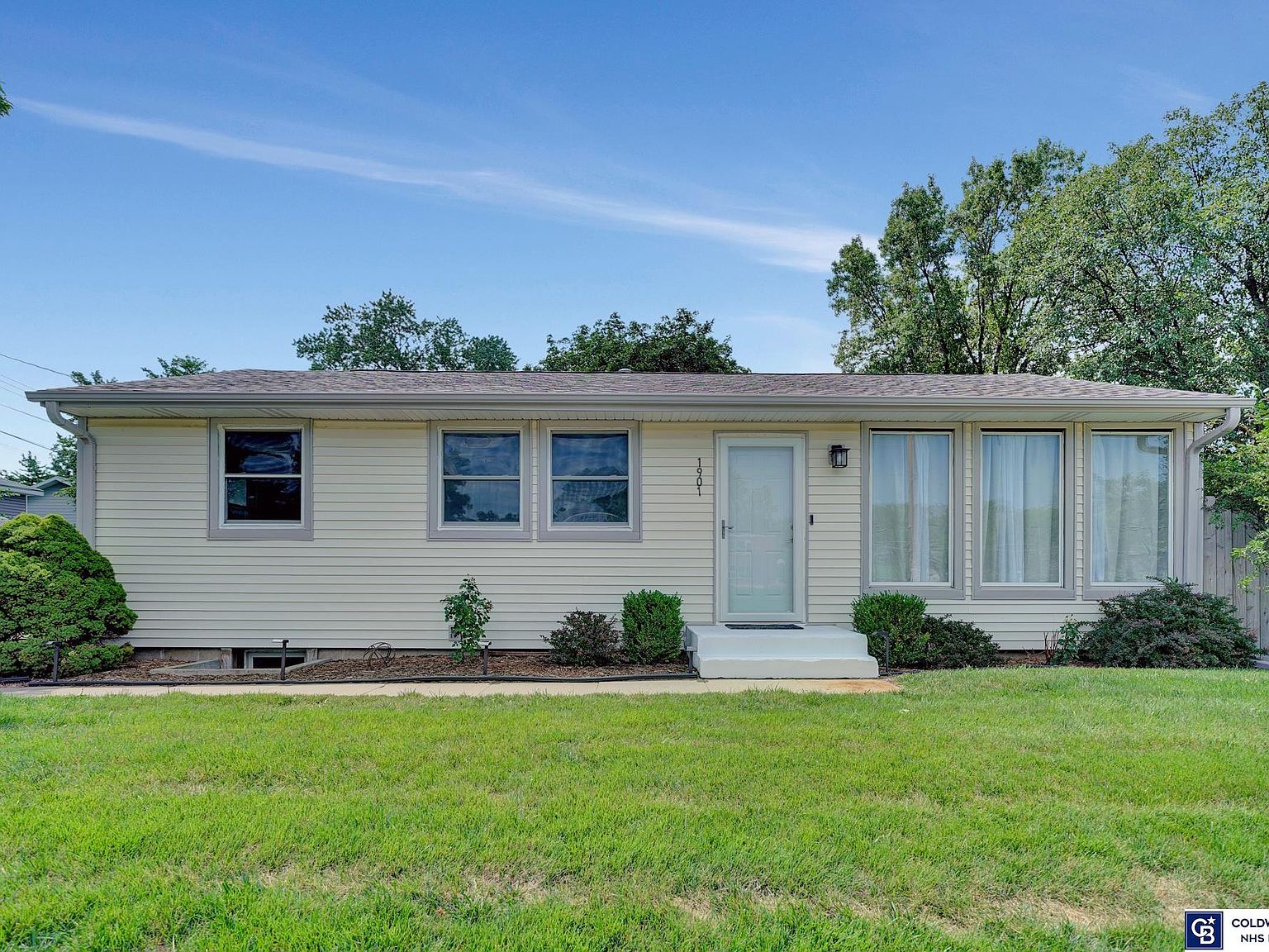 1901 Stockwell St Lincoln NE 68502 Zillow