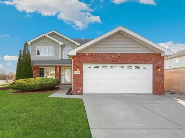 18641 Maple Ave, Country Club Hills, IL 60478