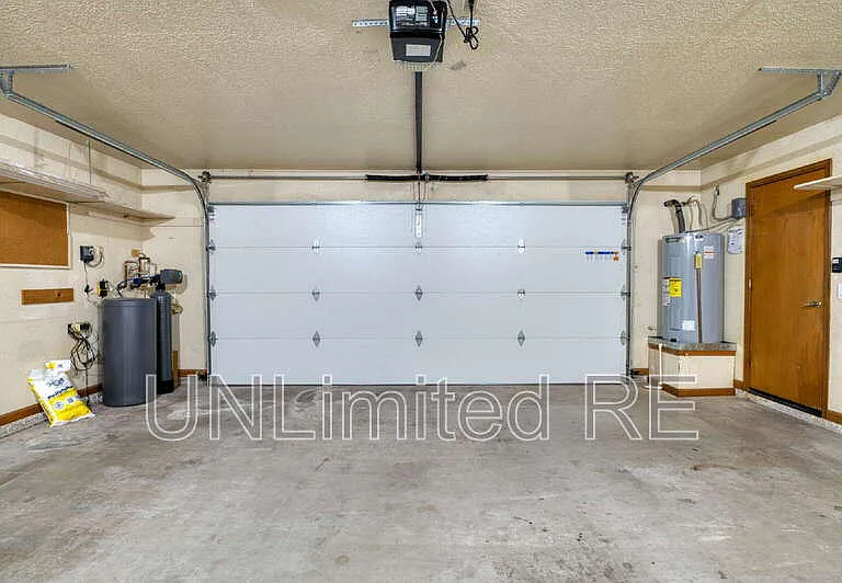 2512 Cisco Dr S — Photo 44