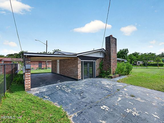 5th image of 3842 WINTON Drive