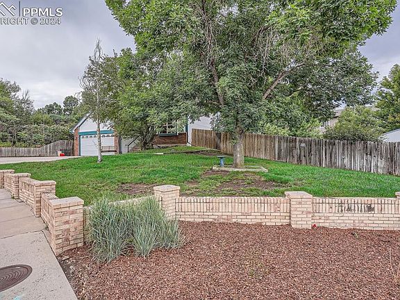 4th image of 6480 Montarbor Dr