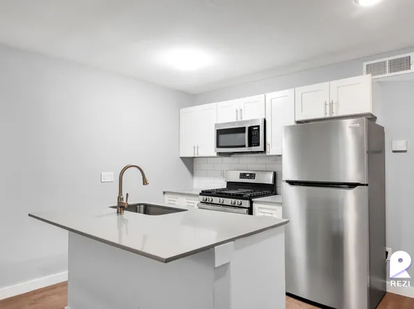902 Romeria Dr, Austin, TX 78757