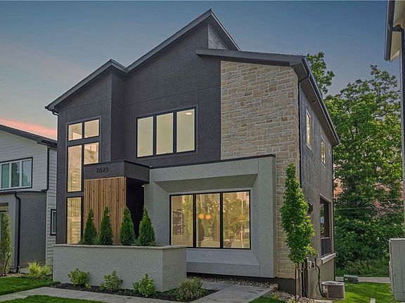 2nd image of 2623 Forest Ave