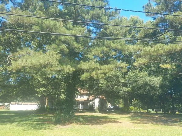 444 Homestead Rd, Chesapeake, VA 23321