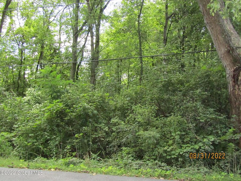 5th image of 337 Wilbur Road