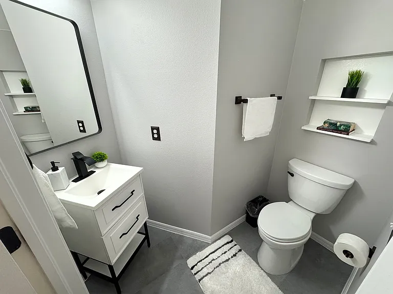 532 Black Lion Dr NE — Photo 10
