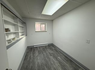 1088 Fennell Ave E, Hamilton, ON L8T1R8