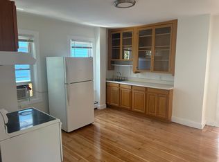 11 Knowles St #2, Providence, RI 02906