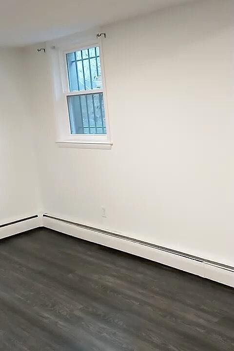 2nd image of 645 E Lincoln Ave Floor 2