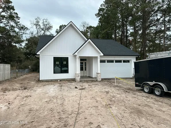 1857 Seashore Road SW, Supply, NC 28462