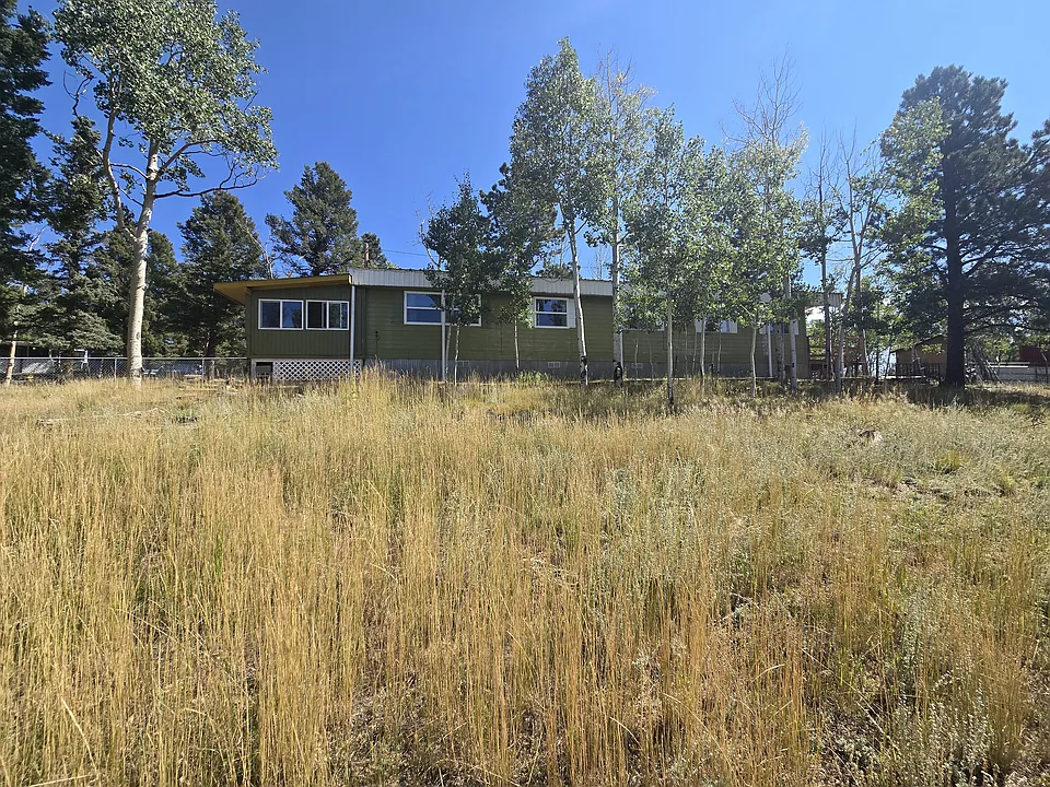 374 Fern Rd