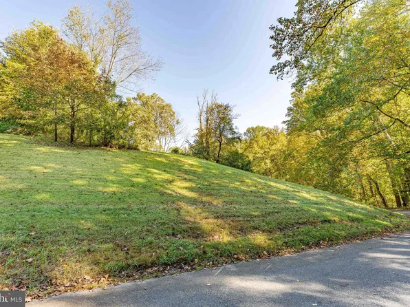 109 Thissell Ln, Wilmington, PA 19317