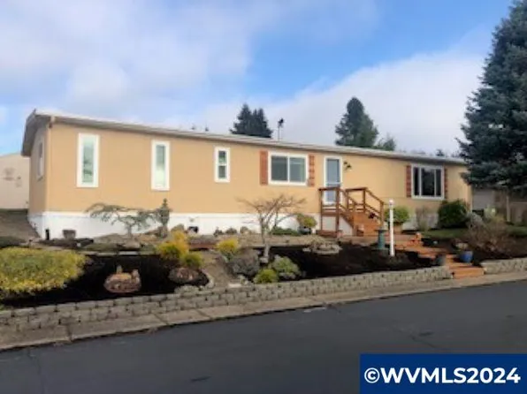 450 SE Lacreole Dr Unit 56, Dallas, OR 97338