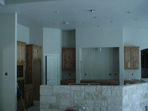 3rd image of 415 ROSE WOOD DR